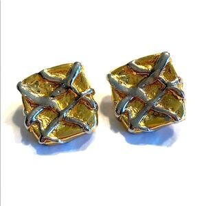 Vintage clip on earrings gold & silver metal mod textured dimensional squares
